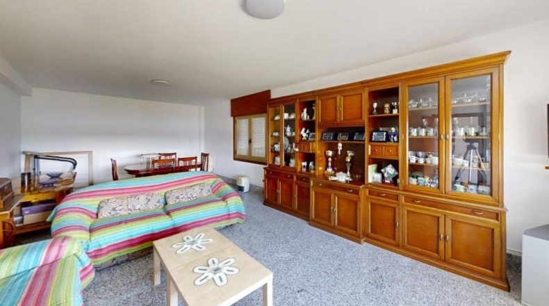 Ла-Корунья - Abegondo - 1580m2