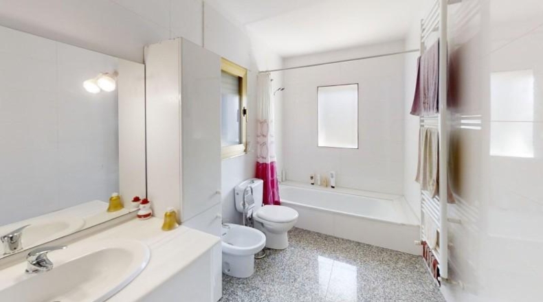 Ла-Корунья - Abegondo - 1580m2