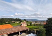 Xalet independent amb terreny en venda a la España, Vilanova de Arousa, ref.: TR278275 foto