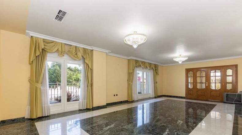 Alicante - Torrevieja - 800m2
