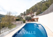 Chalet independiente con terreno en venta en la España, Gallifa, ref: TR218791 foto