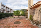 Village house for sale on España, Salou, ref: TR380013 photo