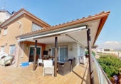 Xalet independent amb terreny en venda a la España, Sant Boi de Llobregat, ref.: TR341372 foto