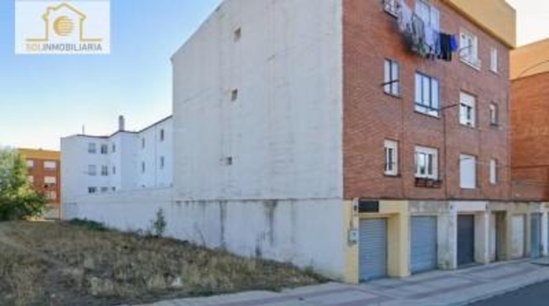 Леон - León - 294m2