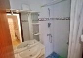 Дом с участком на продажу в городе Tivenys Фото