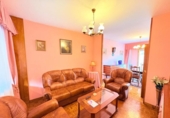 Village house for sale on España, Villafranca del Bierzo, ref: TR407441 photo