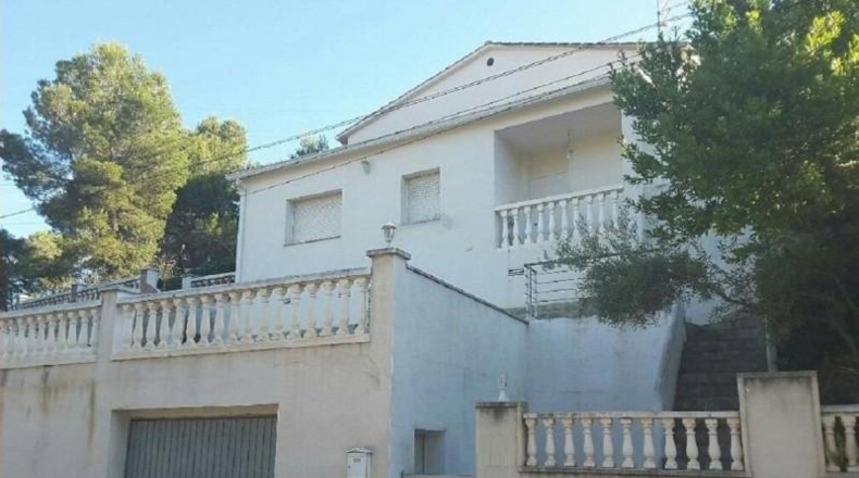 Barcelona - Canyelles - 493m2