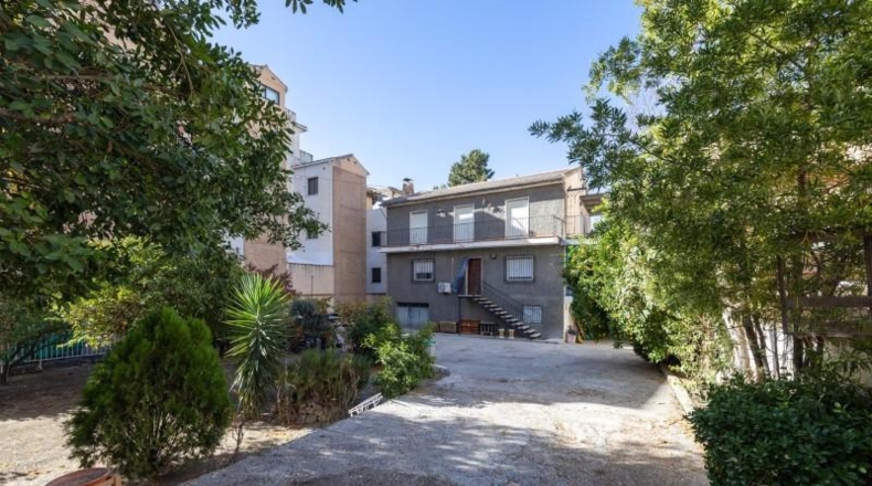 Granada - La Zubia - 657m2