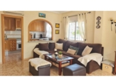 Chalet independiente con terreno en venta en la España, Orihuela, ref: TR407597 foto