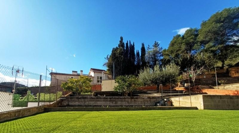 Barcelona - Canyelles - 580m2