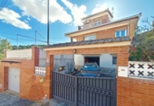 Casa de poble en venda a la España, Canyelles, ref.: TR407600 foto