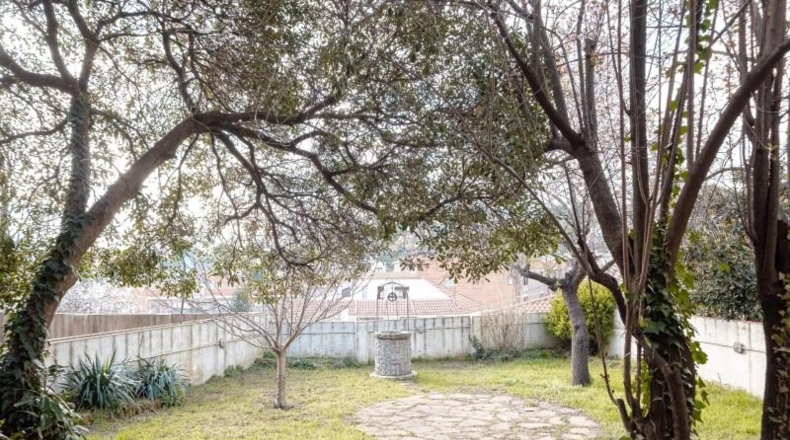 Barcelona - Sant Feliu de Codines - 440m2