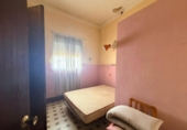 Дом с участком на продажу в городе Уэльва Фото