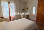 Дом с участком на продажу в городе Alcalá de Guadaíra Фото