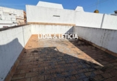 Дом с участком на продажу в городе Alcalá de Guadaíra Фото