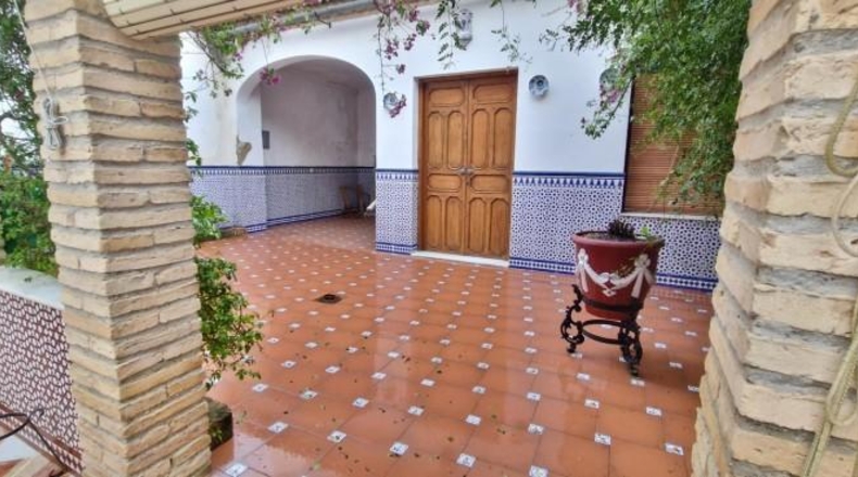 Córdoba - Fernán Núñez - 322m2
