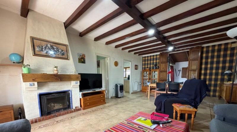 Valencia - Olocau - 3888m2
