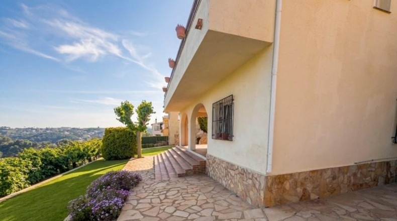Gerona - Lloret de Mar - 394m2