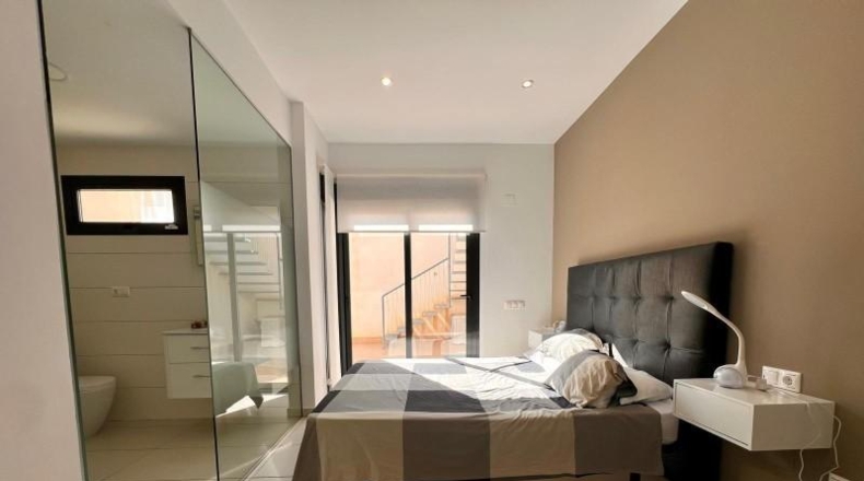 Alicante - Orihuela - 266m2