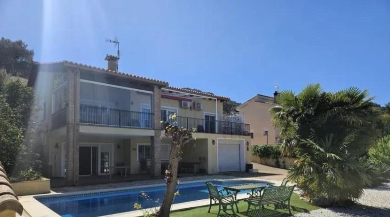 València - Alzira - 1000m2