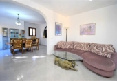 Chalet independiente con terreno en venta en la España, Orihuela, ref: TR241618 foto