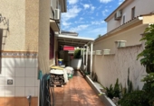 Дом с участком на продажу в городе Gandia Фото