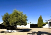 Casa de pueblo en venta en la España, La Rinconada, ref: TR330265 foto