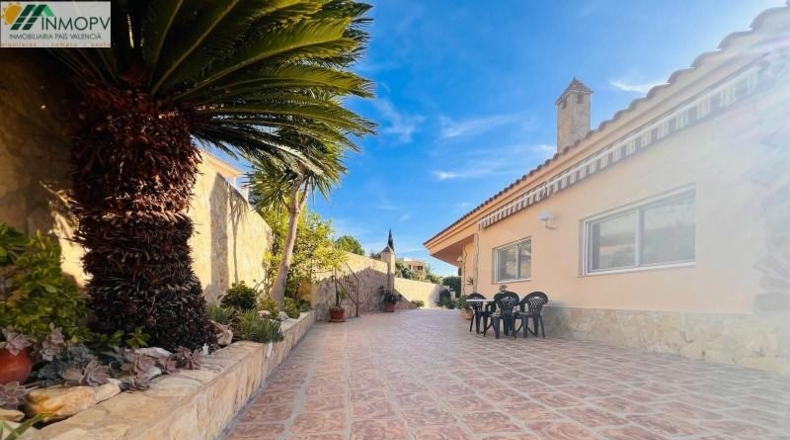 Castellón - Vinaroz - 690m2