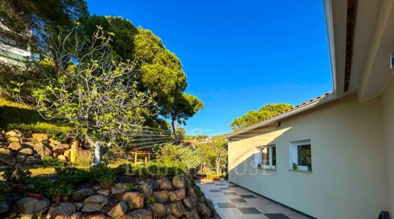 Gerona - Lloret de Mar - 1653m2