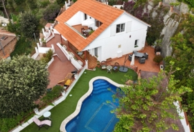 Arenys de Munt 1085&nbsp;м²