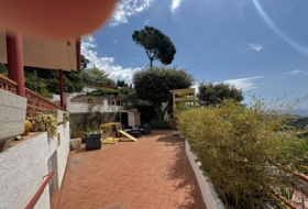 Arenys de Munt 1085&nbsp;м²