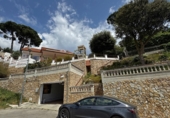Chalet independiente con terreno en venta en la Carrer del Xaloc, Arenys de Munt, ref: TR407733 foto