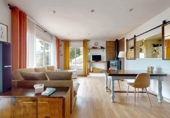 Chalet independiente con terreno en venta en la Carrer del Xaloc, Arenys de Munt, ref: TR407733 foto