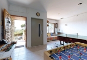 Chalet independiente con terreno en venta en la Carrer del Xaloc, Arenys de Munt, ref: TR407733 foto