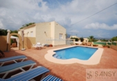 Detached villa with land for rent on España, Jávea, ref: TR233697 photo