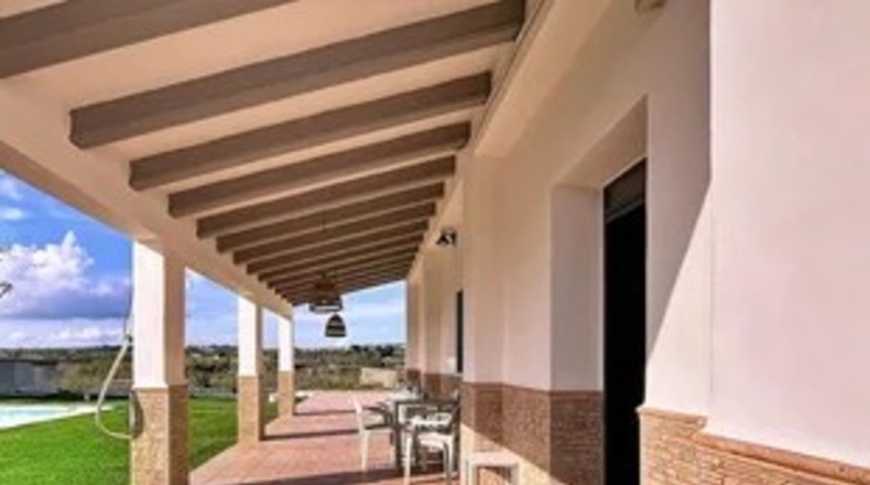 València - Montichelvo - 130000m2