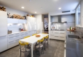 Casa de poble en lloguer a la España, Esplugues de Llobregat, ref.: TR402393 foto