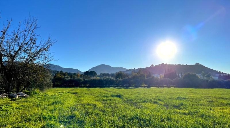 Malaga - Antequera - 8940m2