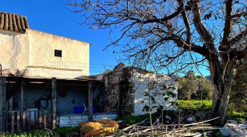 Malaga - Antequera - 8940m2