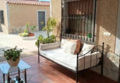Country house with land for sale on España, Badajoz, ref: TR407784 photo