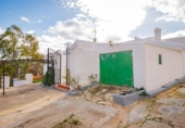 Chalet independiente con terreno en venta en la España, Antequera, ref: TR134371 foto