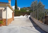 Xalet independent amb terreny en venda a la España, Lucena, ref.: TR153301 foto