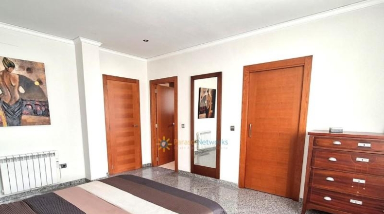 València - Ollería - 1038m2