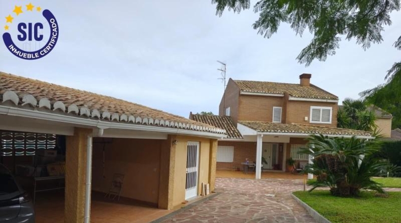 Valencia - Torrente - 895m2