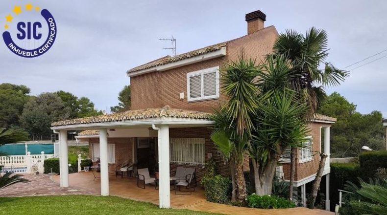 Valencia - Torrente - 895m2