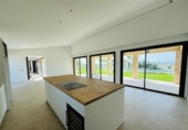Chalet independiente con terreno en venta en la España, Petra, ref: TR387342 foto