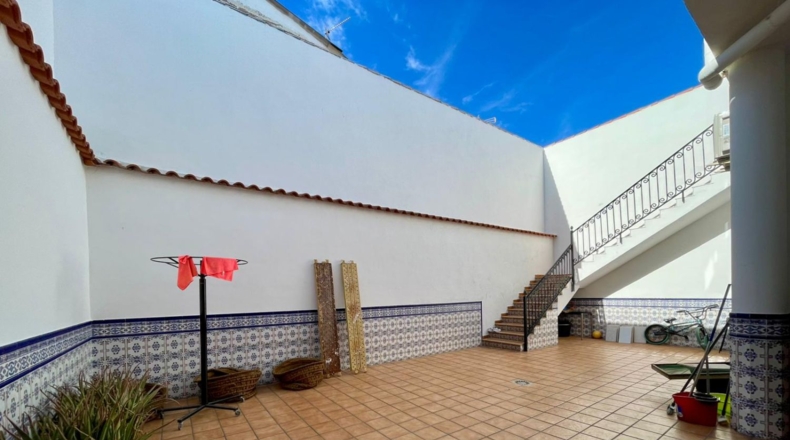 Сьюдад-Реаль - Valdepeñas - 360m2