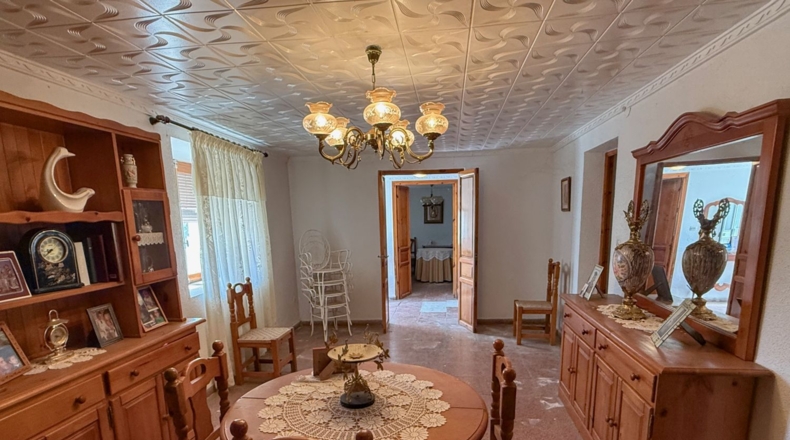 Almería - Oria - 560m2