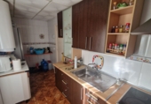 Дом с участком на продажу в городе Хаэн. Фото