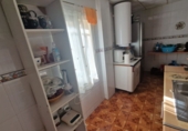 Дом с участком на продажу в городе Хаэн. Фото